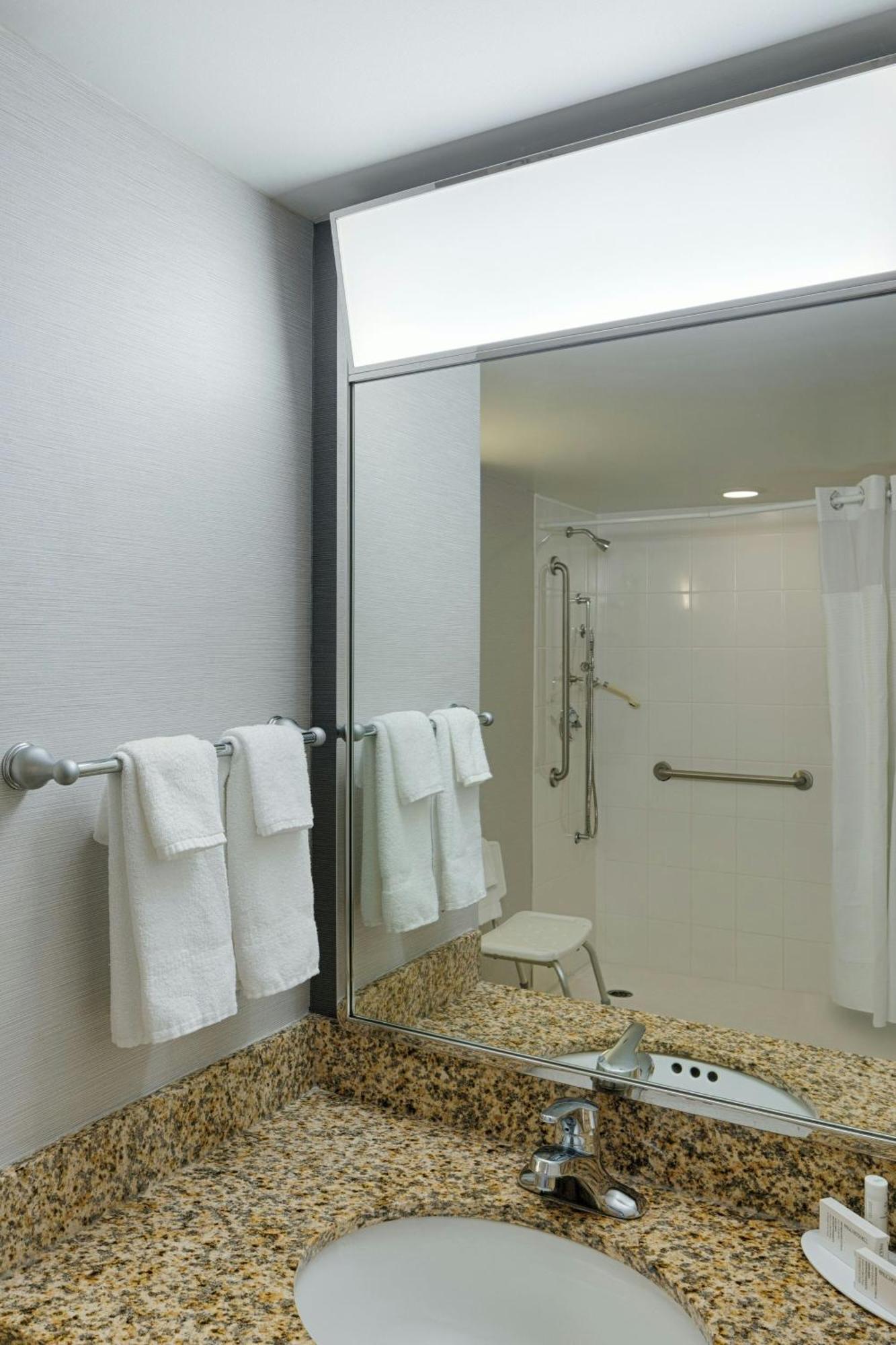 Hotel Courtyard By Marriott Springfield Downtown Exteriér fotografie