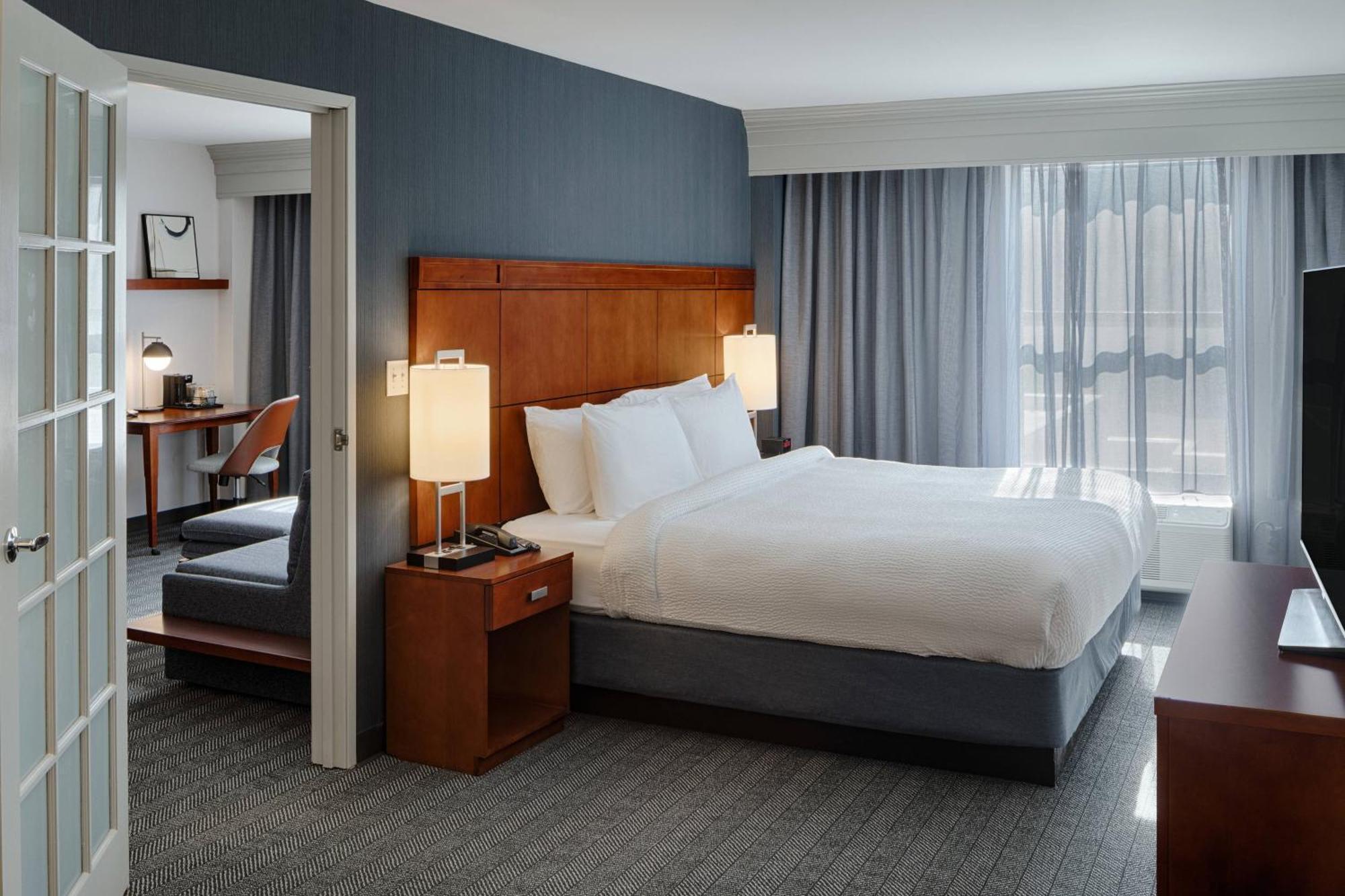 Hotel Courtyard By Marriott Springfield Downtown Exteriér fotografie