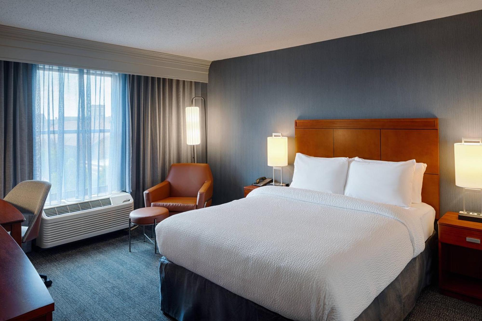 Hotel Courtyard By Marriott Springfield Downtown Exteriér fotografie