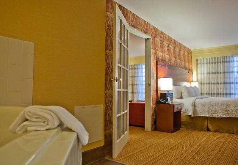 Hotel Courtyard By Marriott Springfield Downtown Exteriér fotografie