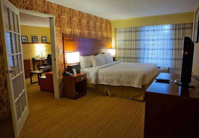 Hotel Courtyard By Marriott Springfield Downtown Exteriér fotografie